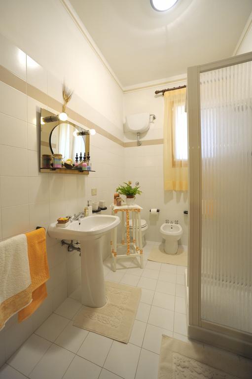 Agriturismo Podere Poggio Ai Cieli San Gimignano Room photo