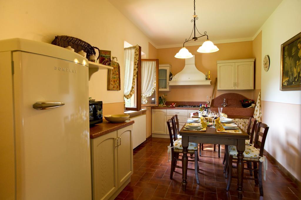 Agriturismo Podere Poggio Ai Cieli San Gimignano Room photo